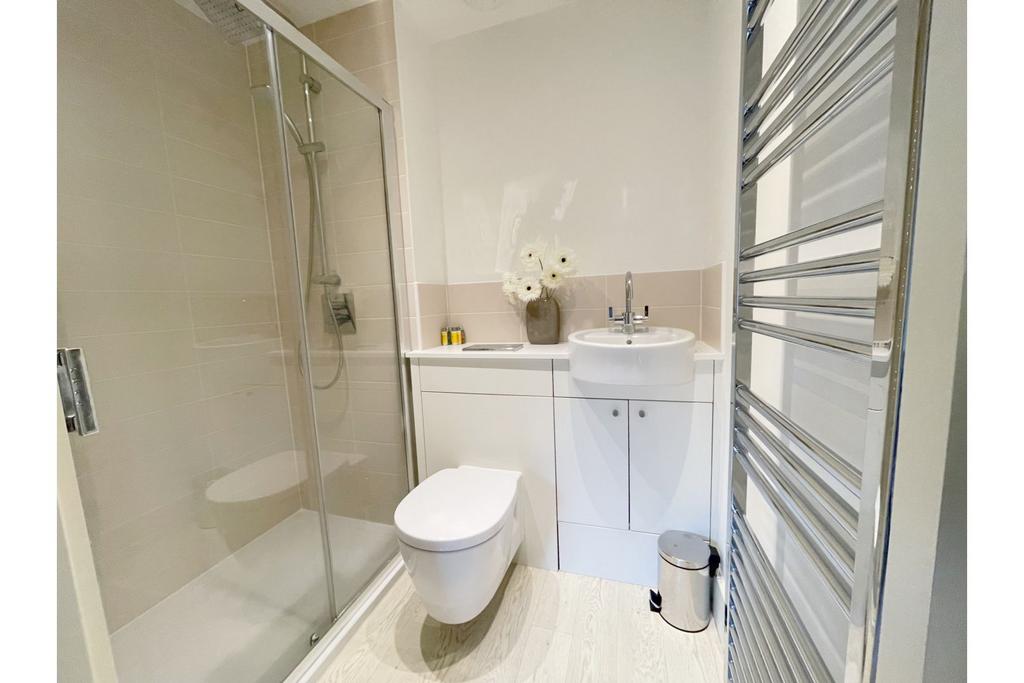 En-suite Two
