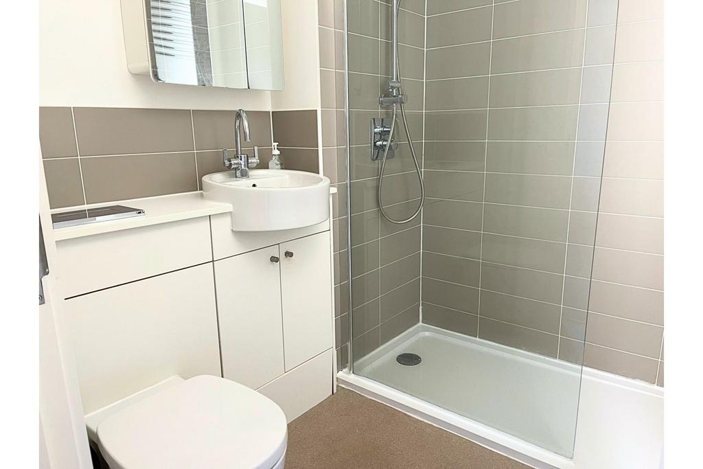 En-suite One