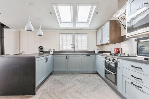 2 bedroom lodge for sale, Percy Drive, Morperth, NE65