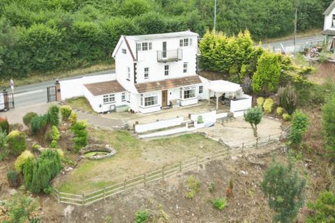 4 bedroom detached house for sale, Caerleon Road, Newport, NP19