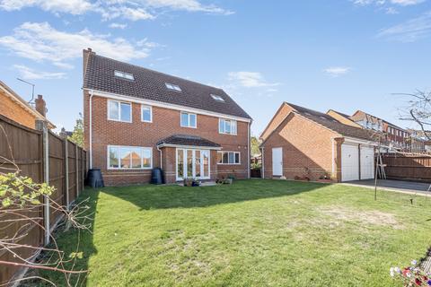 undefined, Wickstead Avenue, Grange Farm, Milton Keynes, MK8