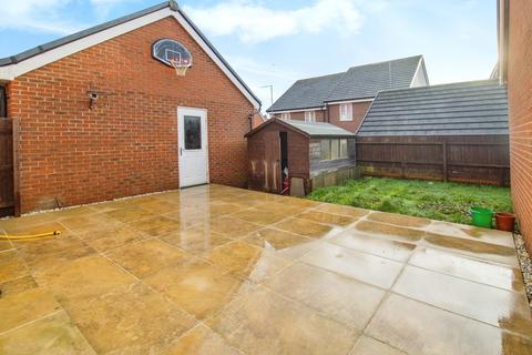 undefined, Curacao Crescent, Newton Leys, Milton Keynes, MK3