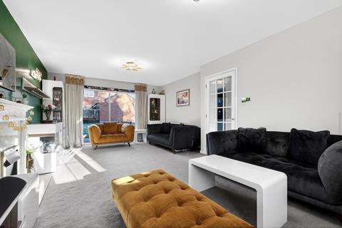 undefined, Abbots Lane, Kenley, CR8