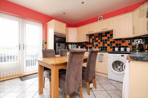 3 bedroom semi-detached house for sale, Stourdell Road, Halesowen, B63