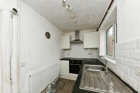 2 bedroom semi-detached house for sale, Harold Street, Grimsby, DN32
