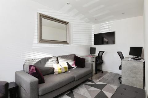 undefined, Clifton Road, Ilford, IG2