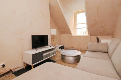 2 bedroom flat for sale, Queen Charlotte Street, Edinburgh, EH6