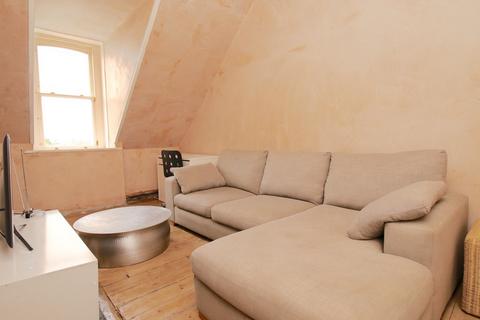 2 bedroom flat for sale, Queen Charlotte Street, Edinburgh, EH6