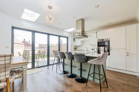4 bedroom detached house for sale, The Fields, Washingborough, Lincoln, LN4