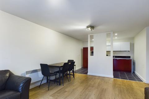 2 bedroom flat to rent, Southside Development, Birmingham B5