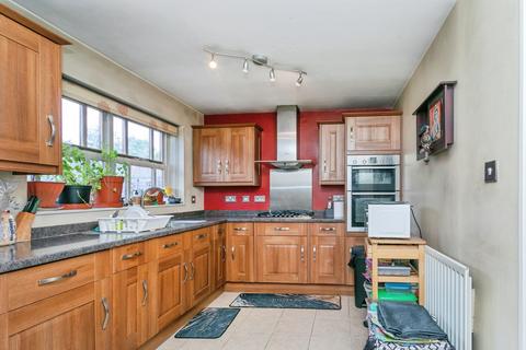 4 bedroom detached house for sale, The Hythe, Two Mile Ash, Milton Keynes, MK8