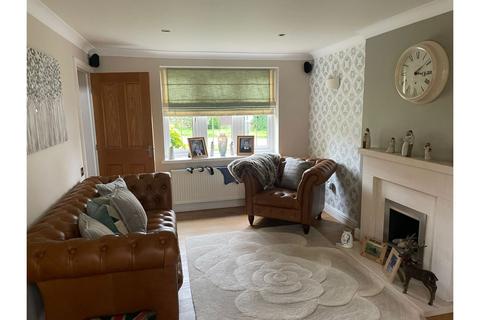 3 bedroom detached house for sale, Hedge Grove, Swadlincote, DE11