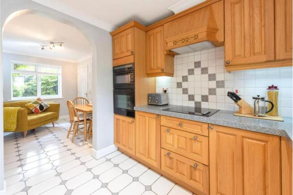 Kitchen/Breakfast