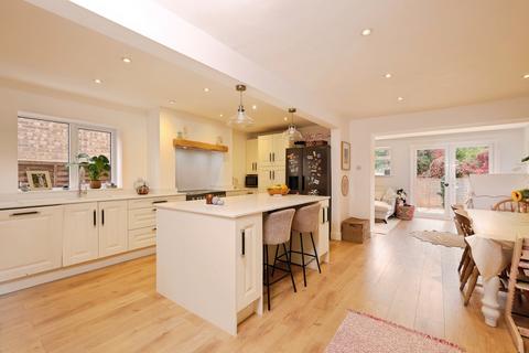 3 bedroom semi-detached house for sale, Elstob Way, Monmouth, NP25