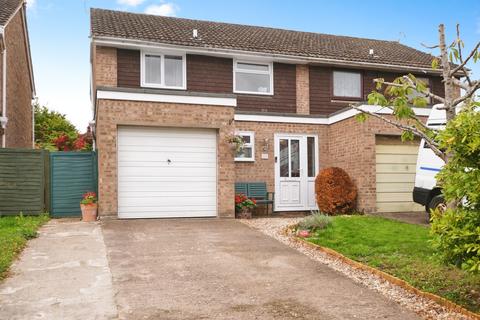 3 bedroom semi-detached house for sale, Elstob Way, Monmouth, NP25