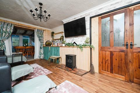 3 bedroom semi-detached bungalow for sale, Caton Close, Sutton-in-Ashfield, NG17