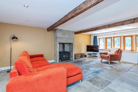 4 bedroom end of terrace house for sale, Magdale, Holmfirth, HD9