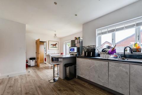 4 bedroom detached house for sale, Bowerham Road, Lancaster, LA1