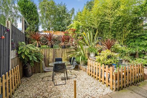 undefined, Walker Drive, Kidderminster, DY10