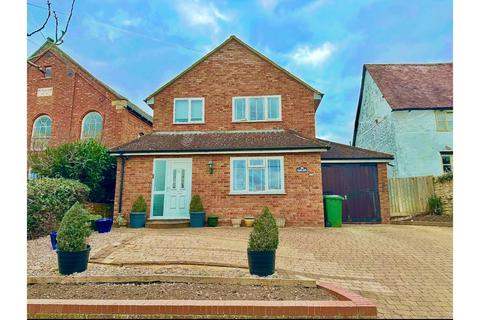 undefined, Main Street, Buckingham, MK18