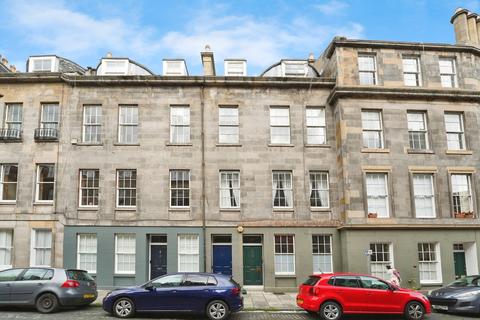 3 bedroom flat for sale, Barony Street, Edinburgh, EH3