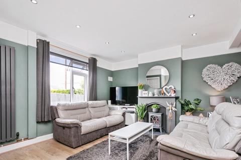 undefined, Bridge Road, Cosgrove, Milton Keynes, MK19