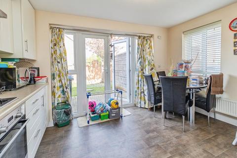 undefined, Butter Row, Wolverton, Milton Keynes, MK12