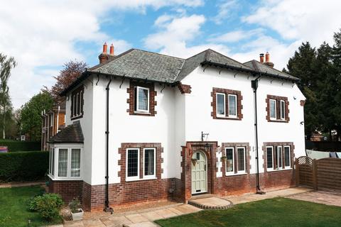 undefined, Eastwood Avenue, Grimsby, DN34