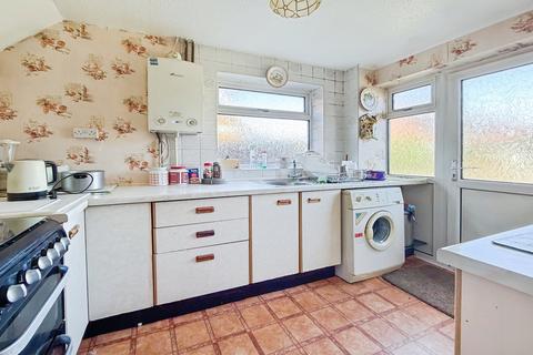 3 bedroom semi-detached house for sale, Hunter Drive, Bletchley, Milton Keynes, MK2