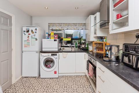 undefined, Marlow Close, Huddersfield, HD5