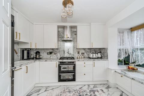 undefined, Crowe Road, Bedford, MK40