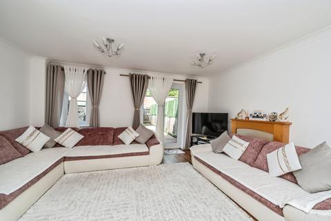 undefined, Crowe Road, Bedford, MK40