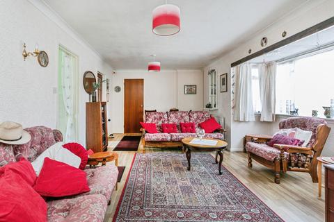 undefined, Montagu Drive, Eaglestone, Milton Keynes, MK6