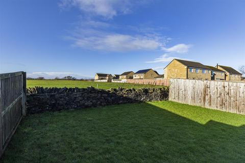 undefined, Smithy Close, Huddersfield HD3