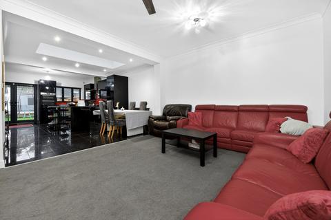 undefined, Gantshill Crescent, Ilford, IG2