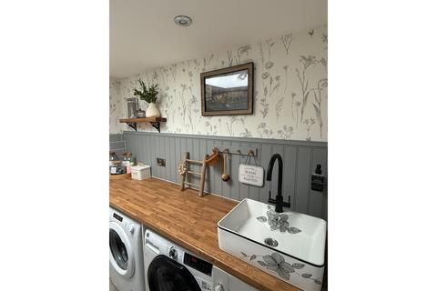 4 bedroom end of terrace house for sale, Woodlands Road, Gillingham, ME7