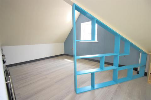 1 bedroom in a house share to rent, Lawrence Road, Liverpool L15