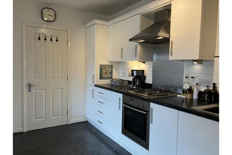 2 bedroom detached house for sale, Osprey Drive, Grimsby, DN37