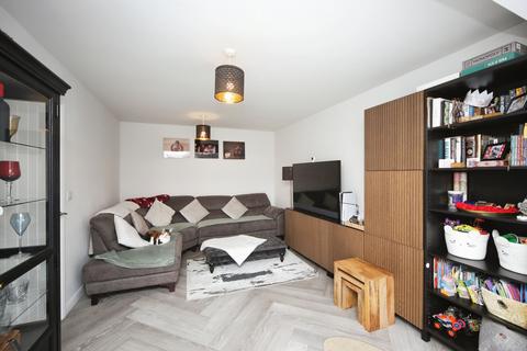 3 bedroom detached house for sale, Stourminster Way, Kidderminster, DY10
