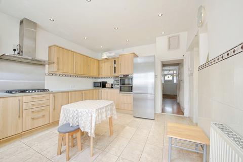5 bedroom semi-detached house for sale, The Drive, Ilford, IG1