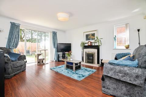 undefined, Snowshill Gardens, Dudley, DY1