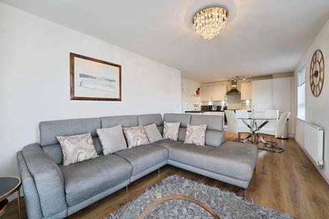 Craw Yard Drive, Edinburgh, EH12