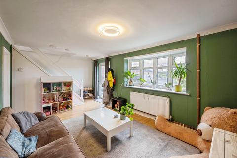 3 bedroom semi-detached house for sale, Bernard Road, Doncaster, DN12