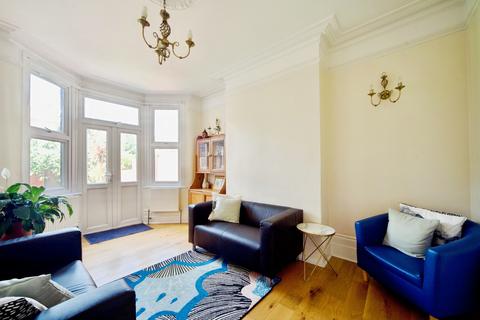 5 bedroom terraced house for sale, James Lane, London, E10