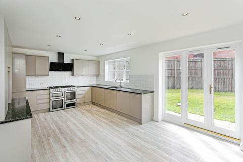 5 bedroom detached house for sale, Wickstead Avenue, Grange Farm, Milton Keynes, MK8
