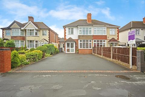Hoo Road, Kidderminster, DY10