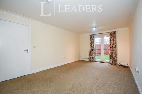 3 bedroom terraced house to rent, Sneezum Walk, CM8