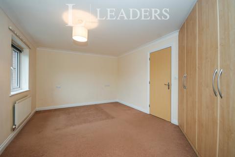 3 bedroom terraced house to rent, Sneezum Walk, CM8