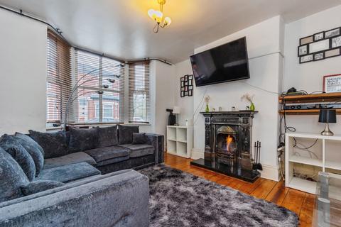 4 bedroom terraced house for sale, Parkdale Avenue, Manchester, M18
