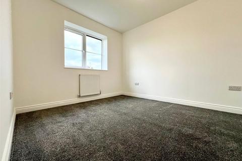4 bedroom semi-detached house for sale, Woodlands, Abby Road, Oldbury, Birmingham, B68
